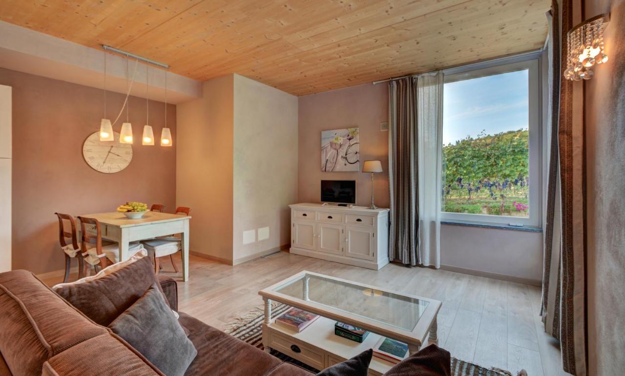 La Rosa Gialla Bio Apartments & Rooms Barolo Ngoại thất bức ảnh