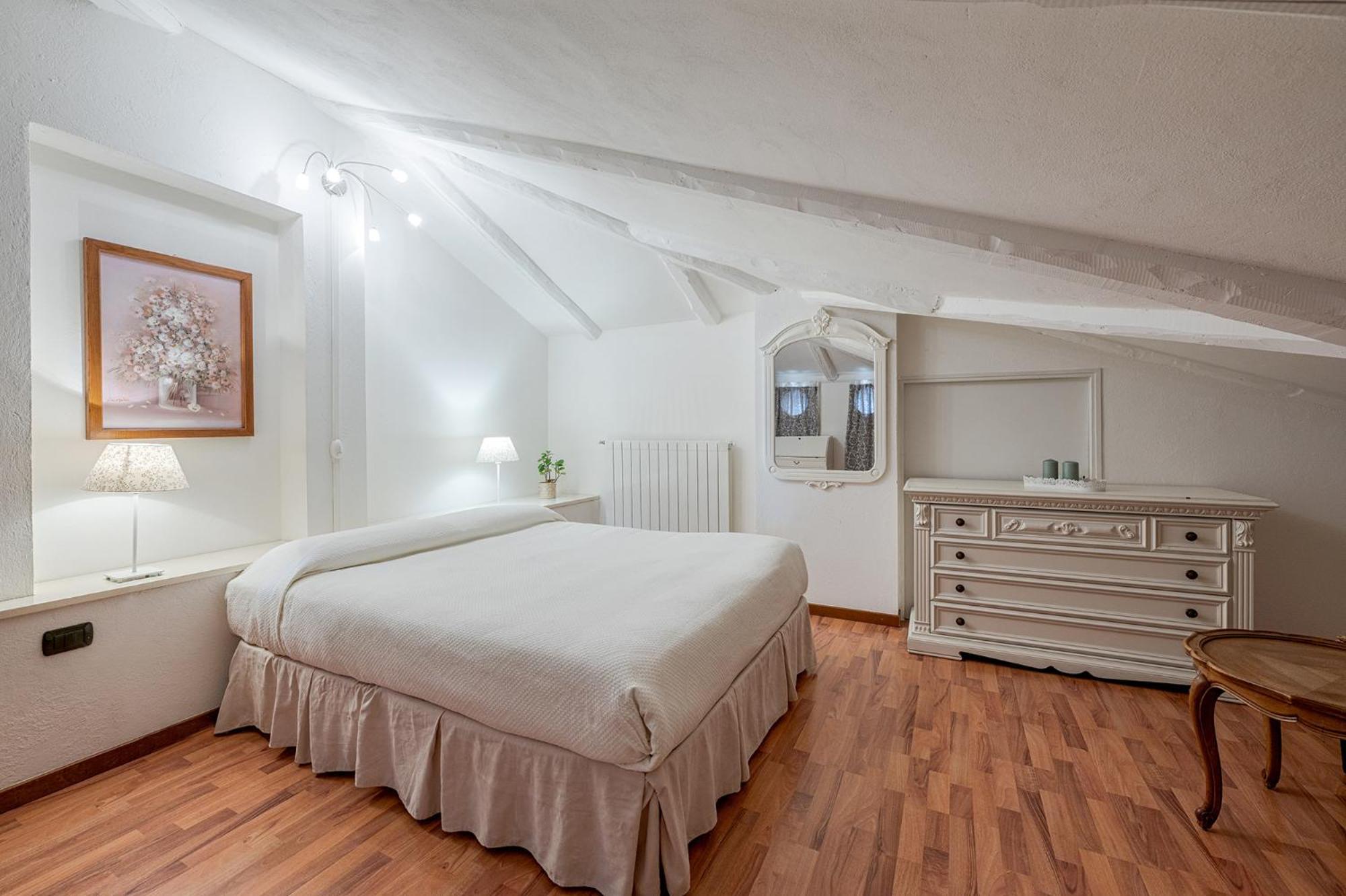 La Rosa Gialla Bio Apartments & Rooms Barolo Ngoại thất bức ảnh